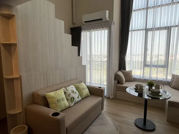 The Indeed Condo Park Amata คอนโดเพดานสูง 4.4 เมตร ทำเลใกล้นิคมอุตสาหกรรมอมตะซิตี้ ชลบุรี โทร 093-168-1685