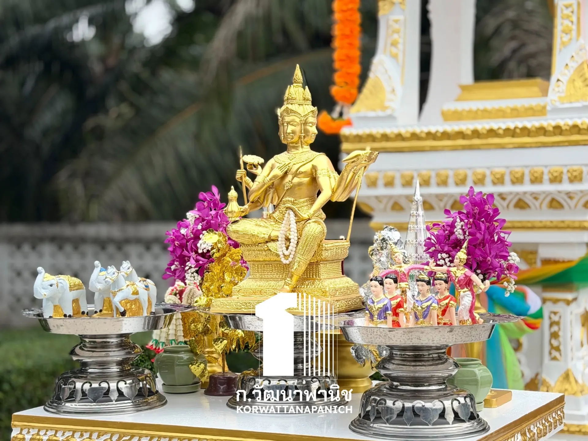 ขายศาลพระภูมิ ศาลเจ้าที่ ศาลพระพรหม พร้อมติดตั้ง ก.วัฒนาพานิช กรุงเทพฯ
