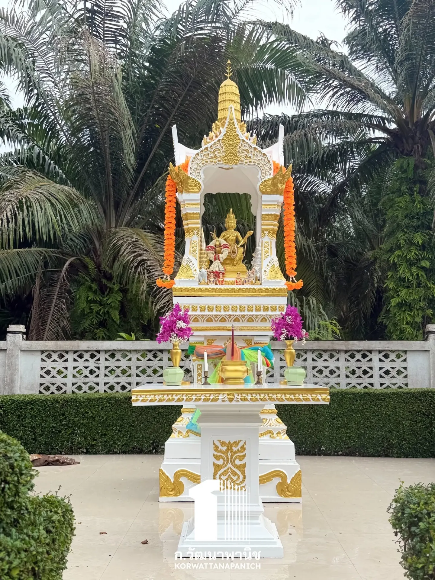 ขายศาลพระภูมิ ศาลเจ้าที่ ศาลพระพรหม พร้อมติดตั้ง ก.วัฒนาพานิช กรุงเทพฯ