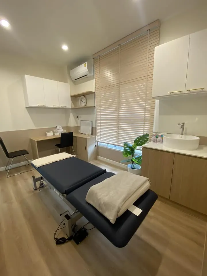 DP Clinic คลินิกกายภาพบำบัด ซอยวัดพระเงิน บางกรวย นนทบุรี
