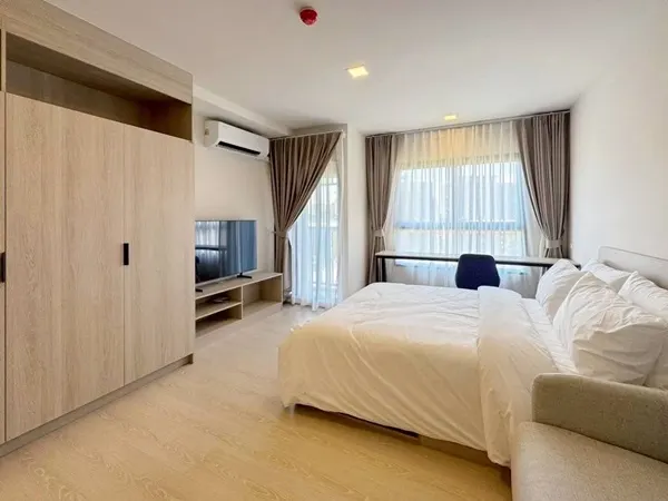 ขายคอนโด ใหม่ dcondo Vivid Rangsit ตรงข้าม ม.กรุงเทพ ข้ามสะพานลอยก็ถึงมหาลัย พร้อมอยู่ โทร 0616161426