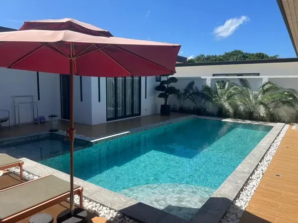 Luxury villa with a private swimming pool for sale in Phuket City. Conveniently located near shopping areas, Robinson, a