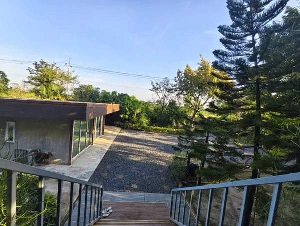 ขายบ้านสวน พร้อมที่ดิน 3 ไร่ อ.หนองเสือ จ.ปทุมธานี น้ำไม่ท่วม พร้อมเข้าอยู่ โทร 086-7777215 เจ้าของขายเอง