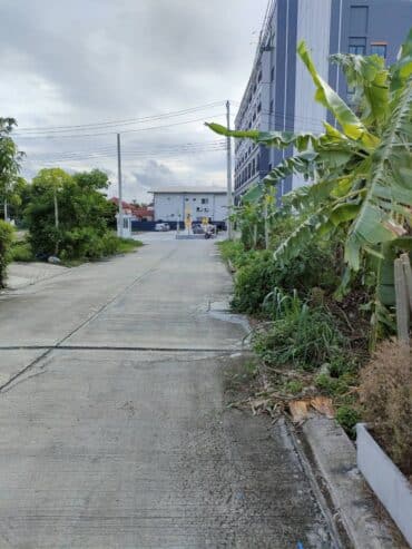 ที่ดินเปล่าถมแล้วให้เช่าในถนนนวลจันทร์ กรุงเทพมหานคร