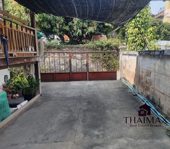 ที่ดินในคูเมืองเชียงใหม่ เนื้อที่ 102 ตรว. ใกล้สถานที่ท่องเที่ยว ถนนคนเดินวันอาทิตย์