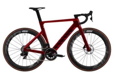 2025-canyon-aeroad-cf-slx-8-axs-road-bike-1