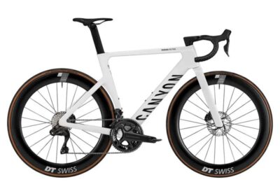 2025-canyon-aeroad-cf-slx-8-di2-speed-road-bike-1